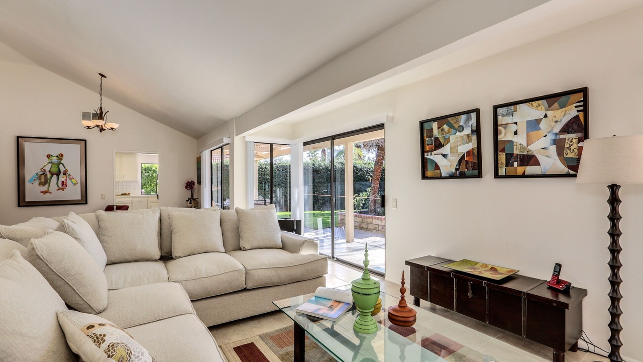 Photo of Livingroom in Araby