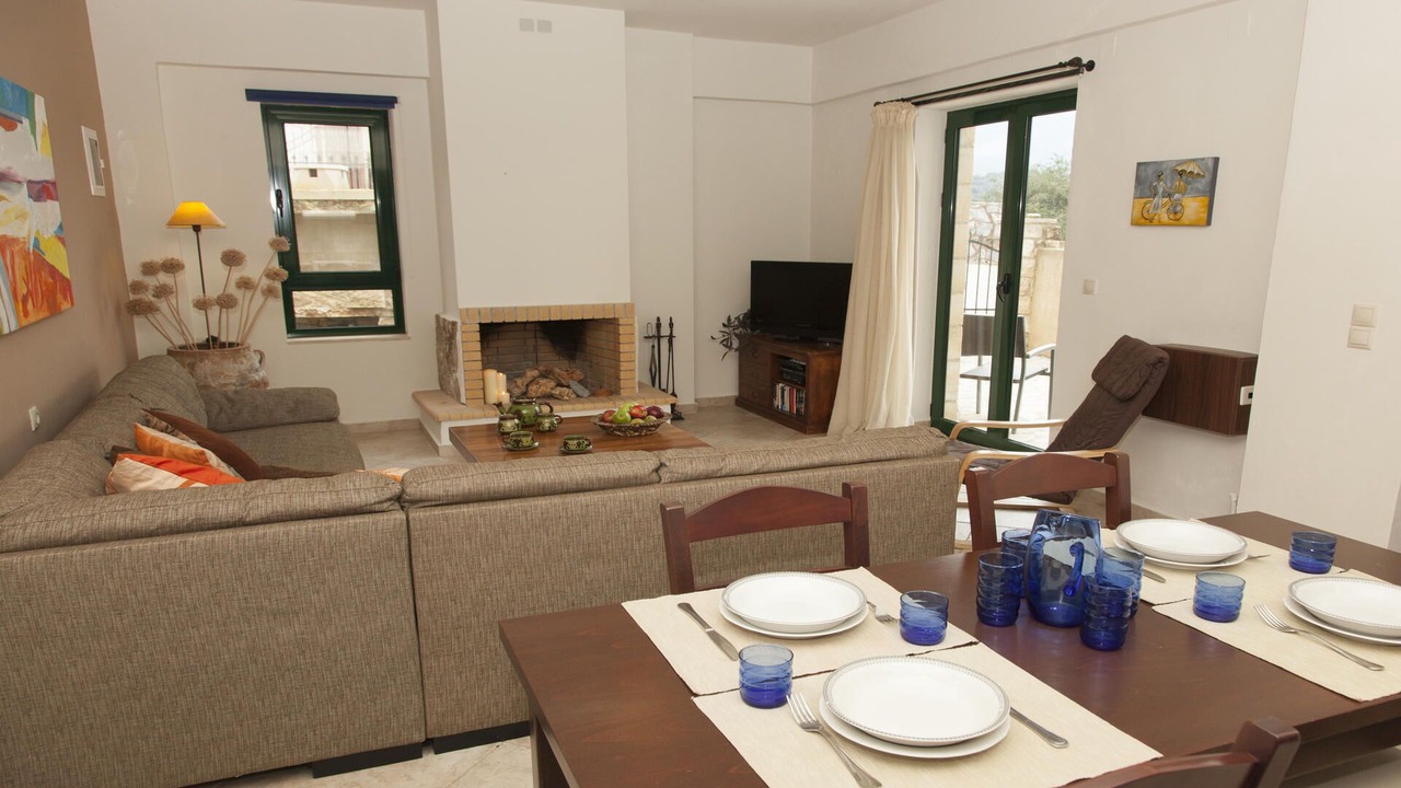 Photo of Livingroom in Alikambos