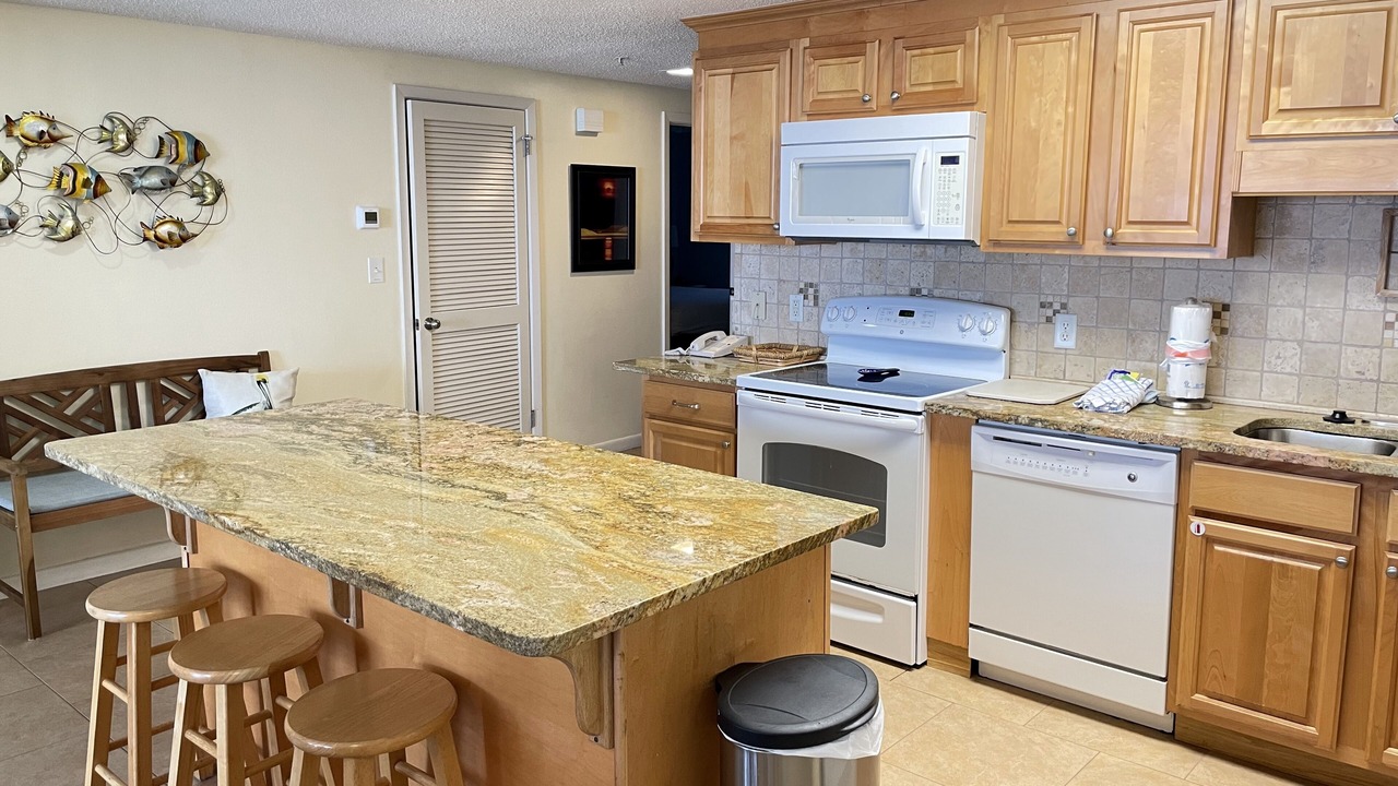 Photo of Kitchen in Orange Beach East