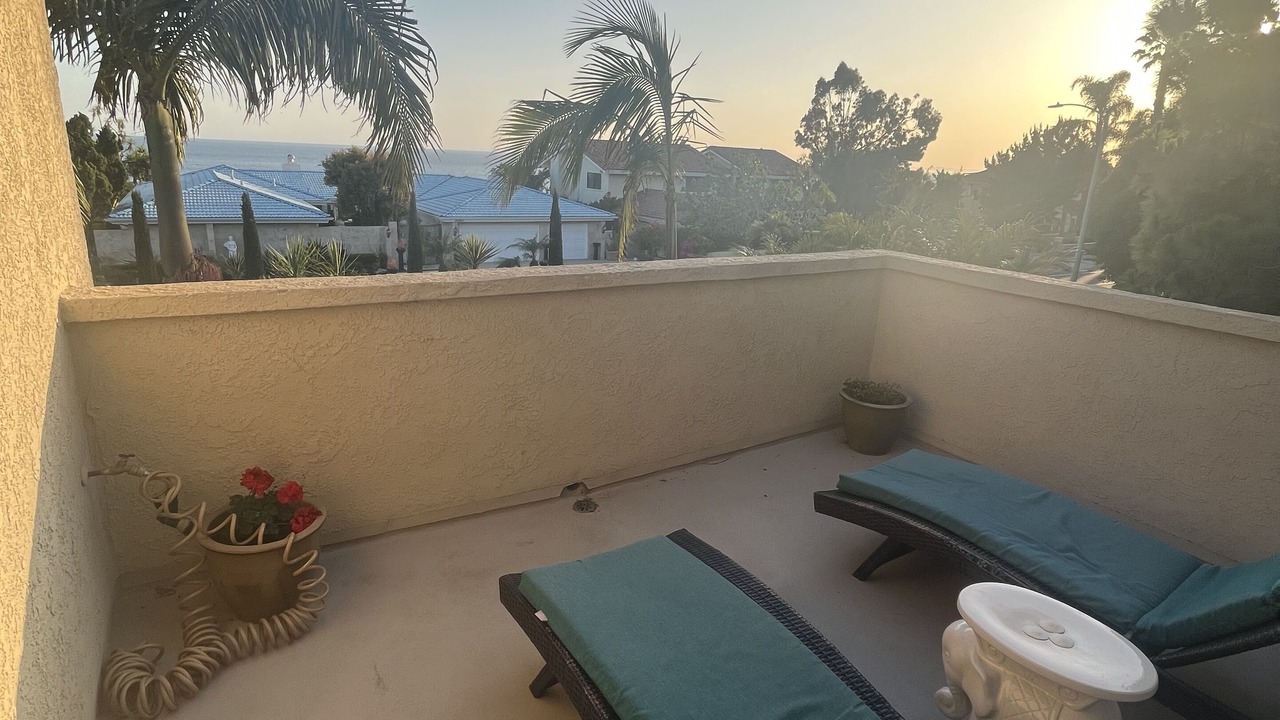 Photo of Patio Balcony in Capistrano Beach