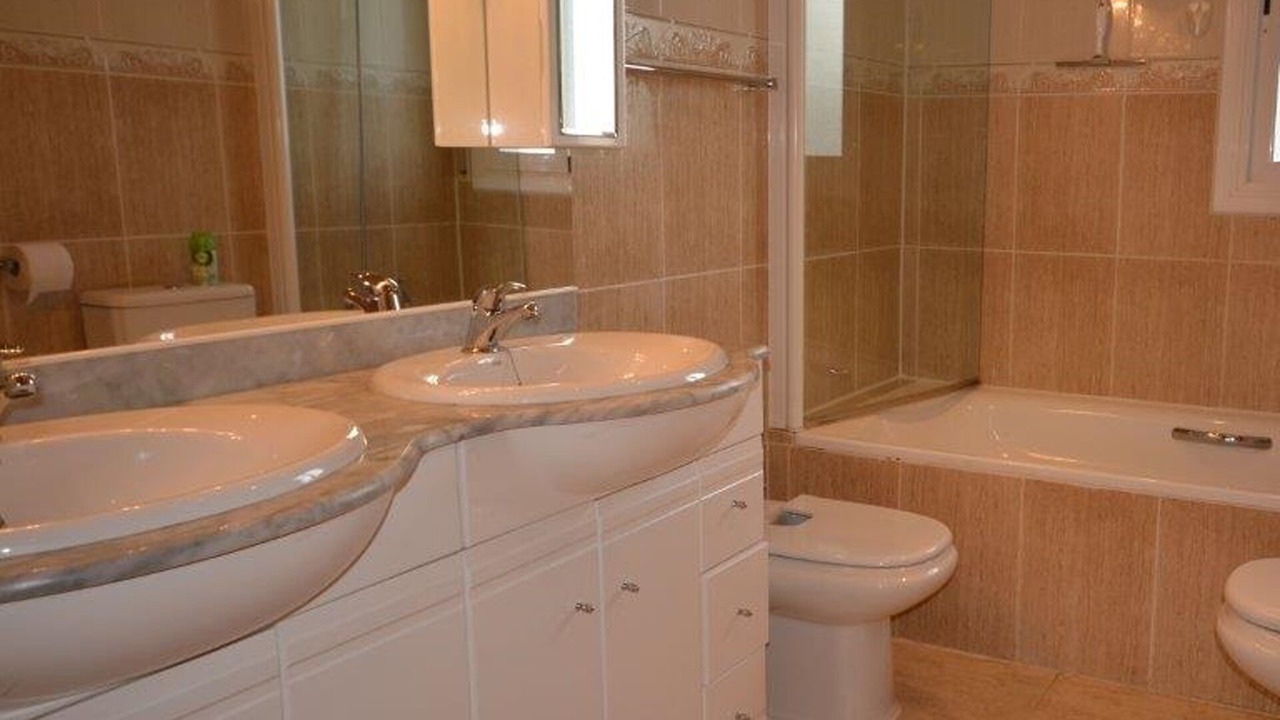 Photo of Bathroom in Lloret Blau