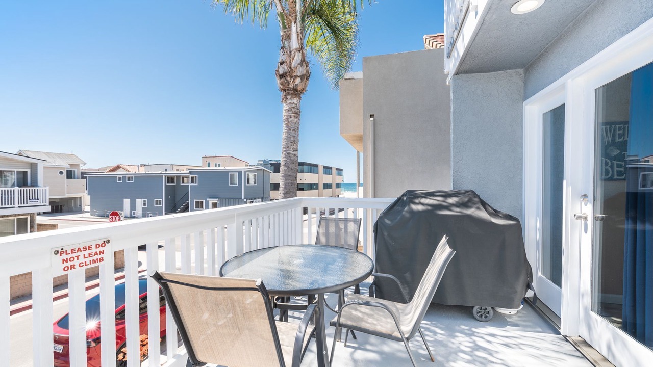 Photo of Patio Balcony in West Newport