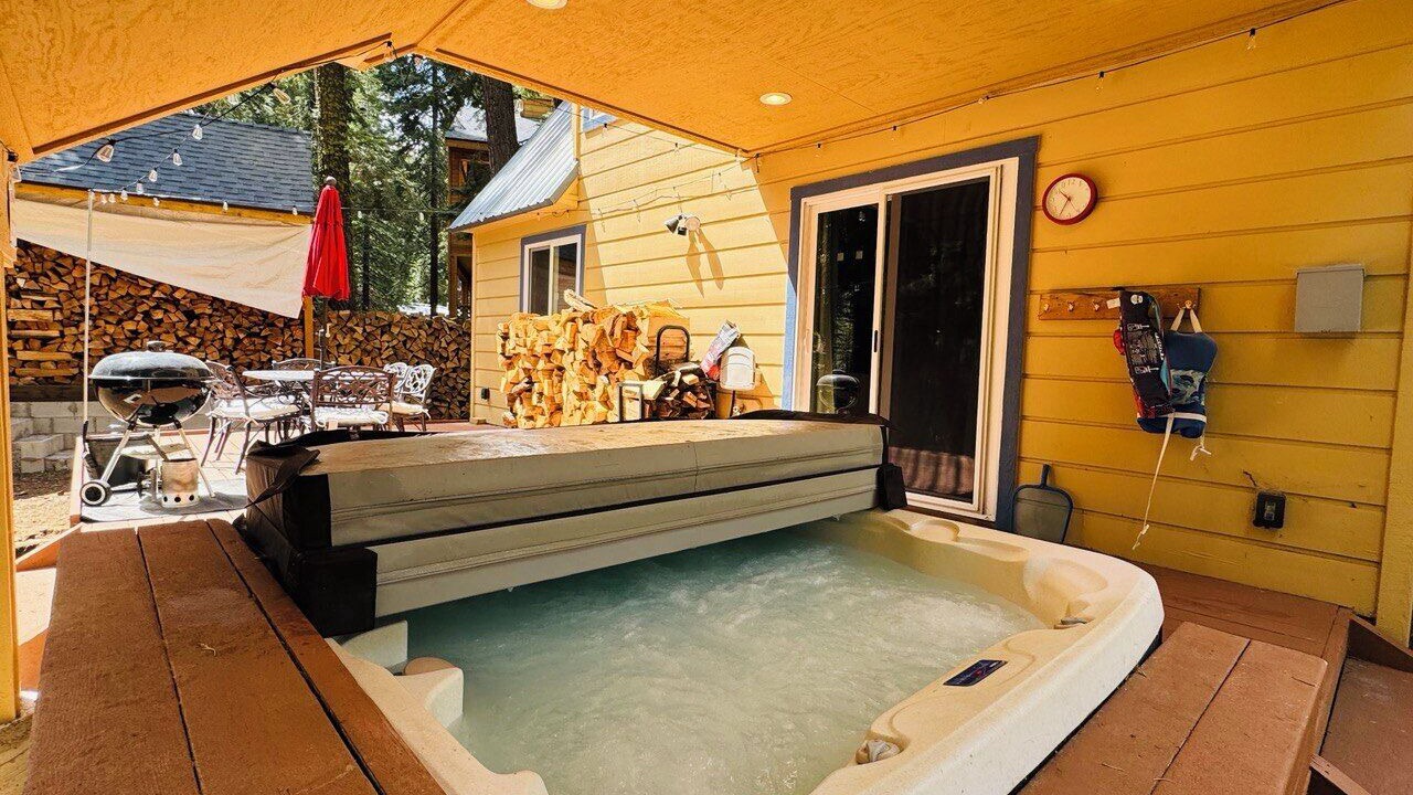 Photo of Patio Balcony in Tahoe Pines