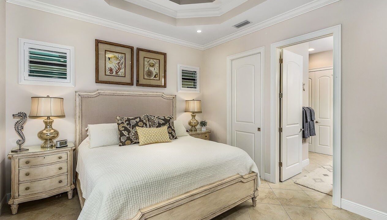 Photo of Bedroom in Naples Park