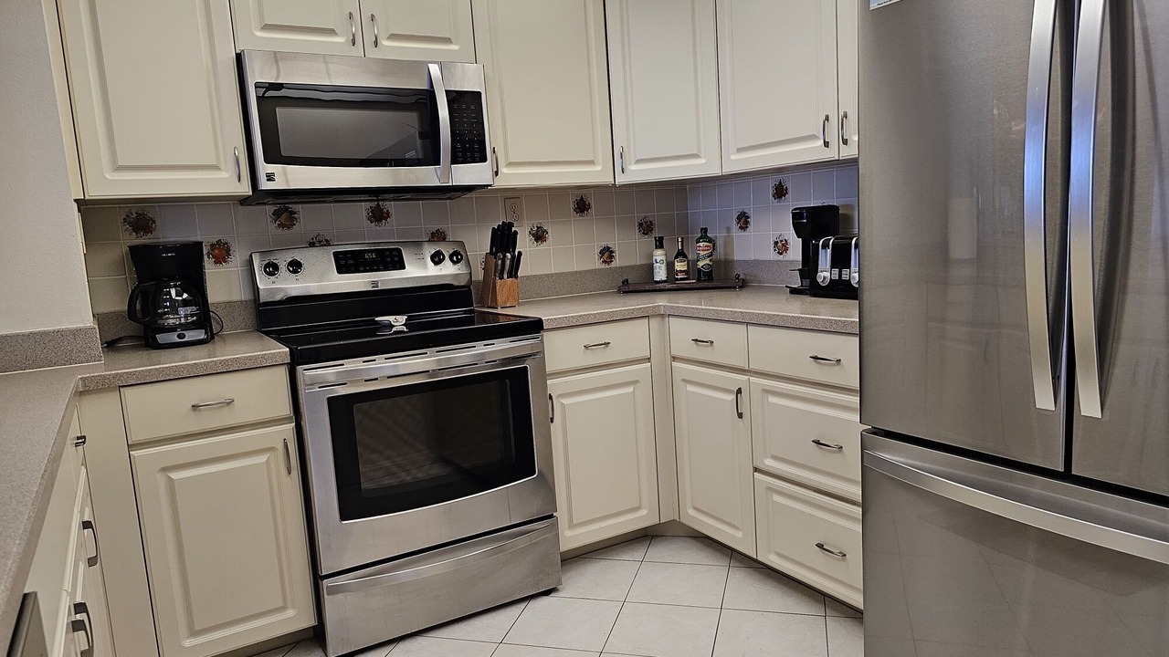 Photo of Kitchen in New Smyrna Beach