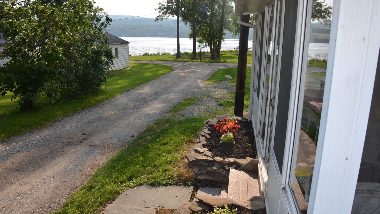 Photo of Outdoor in Town of Richmond