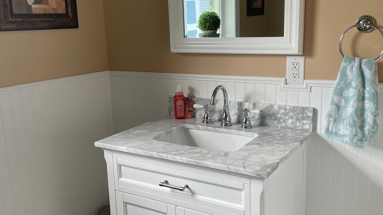Photo of Bathroom in Romulus