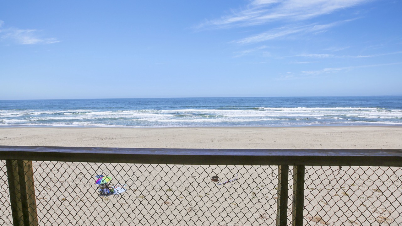 Photo of Patio Balcony in La Selva Beach