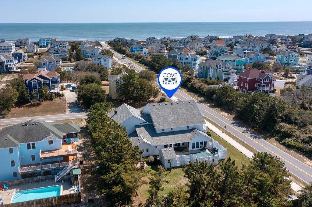 Photo of Others in Whalehead Beach