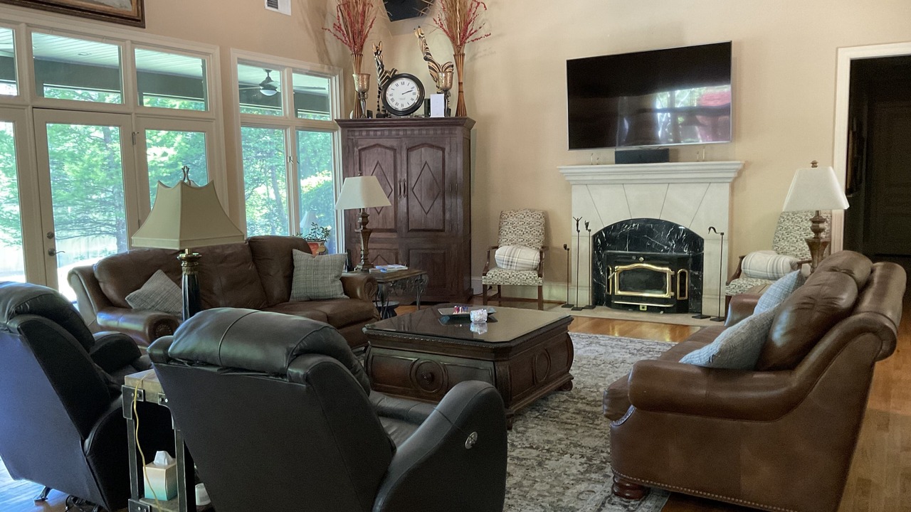 Photo of Livingroom in Duncanville