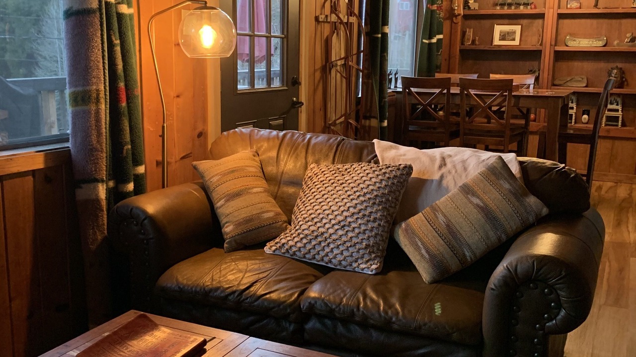 Photo of Livingroom in Camp Nelson