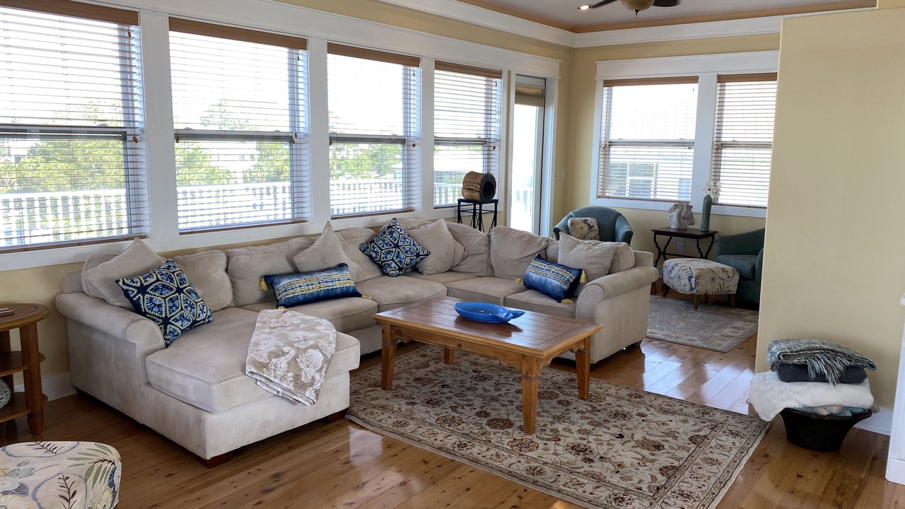 Photo of Livingroom in Panacea