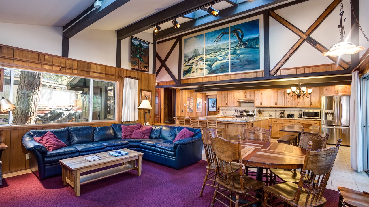 Photo of Bedroom in North Wawona