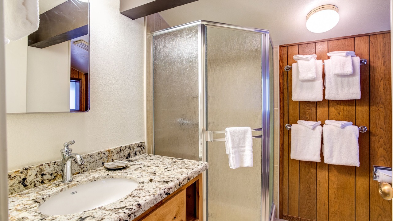 Photo of Bathroom in North Wawona