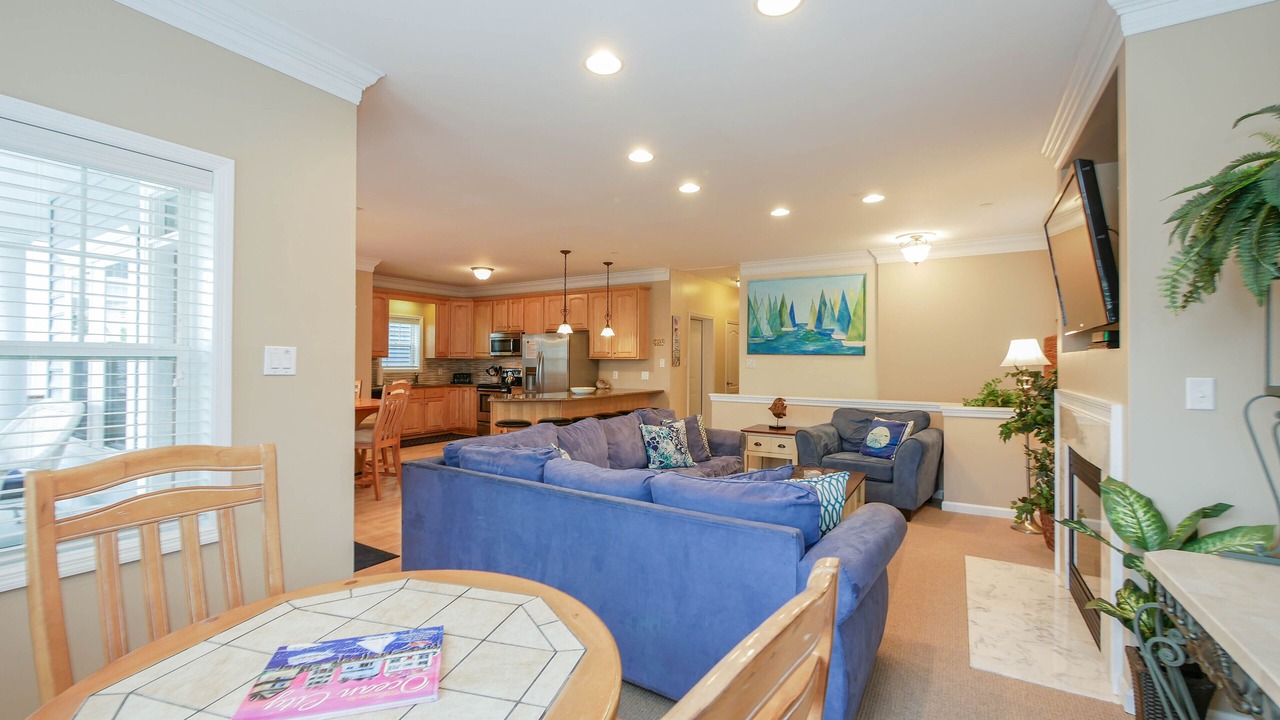 Photo of Livingroom in North End