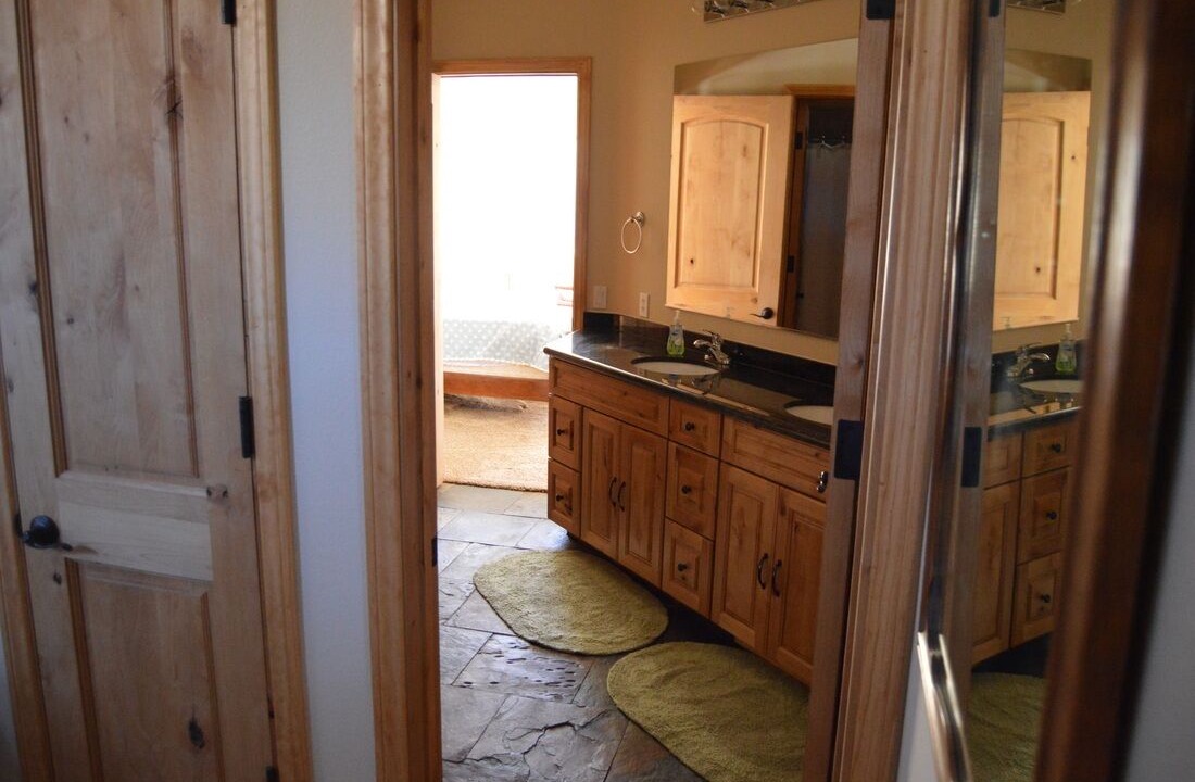 Photo of Bathroom in Pine Mountain Club