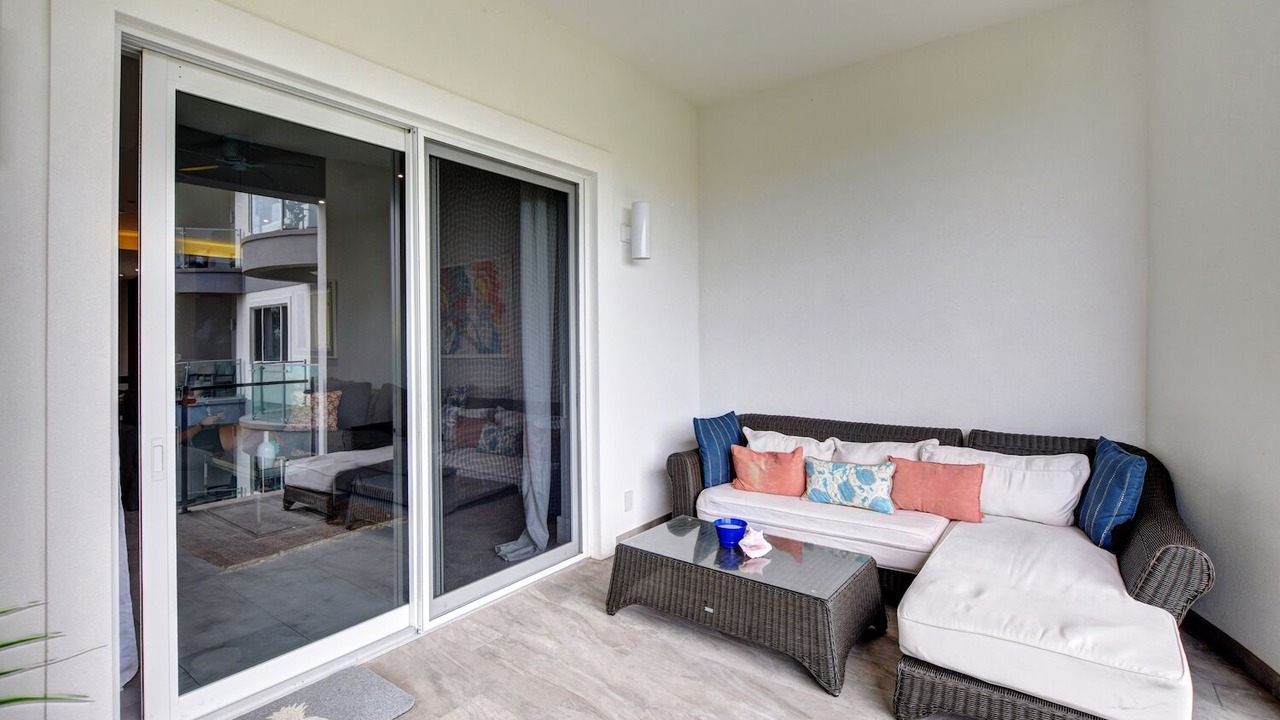 Photo of Patio Balcony in Nassau