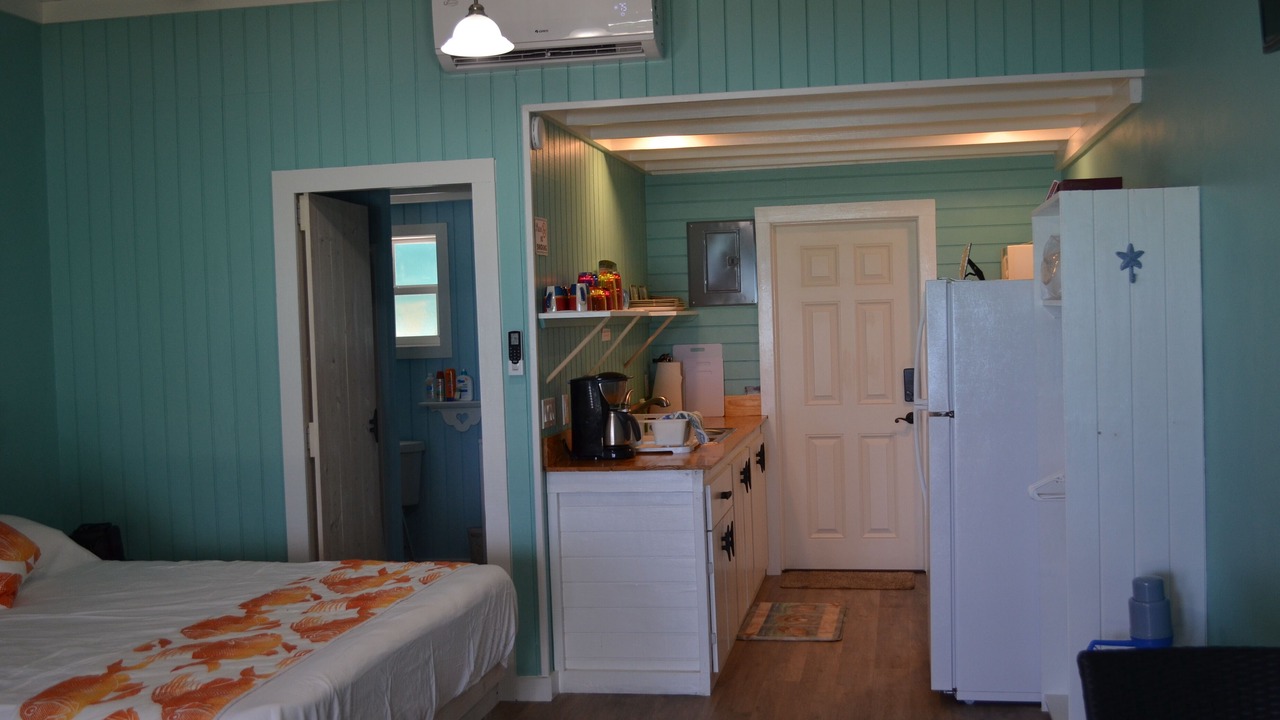 Photo of Bedroom in Spanish Wells