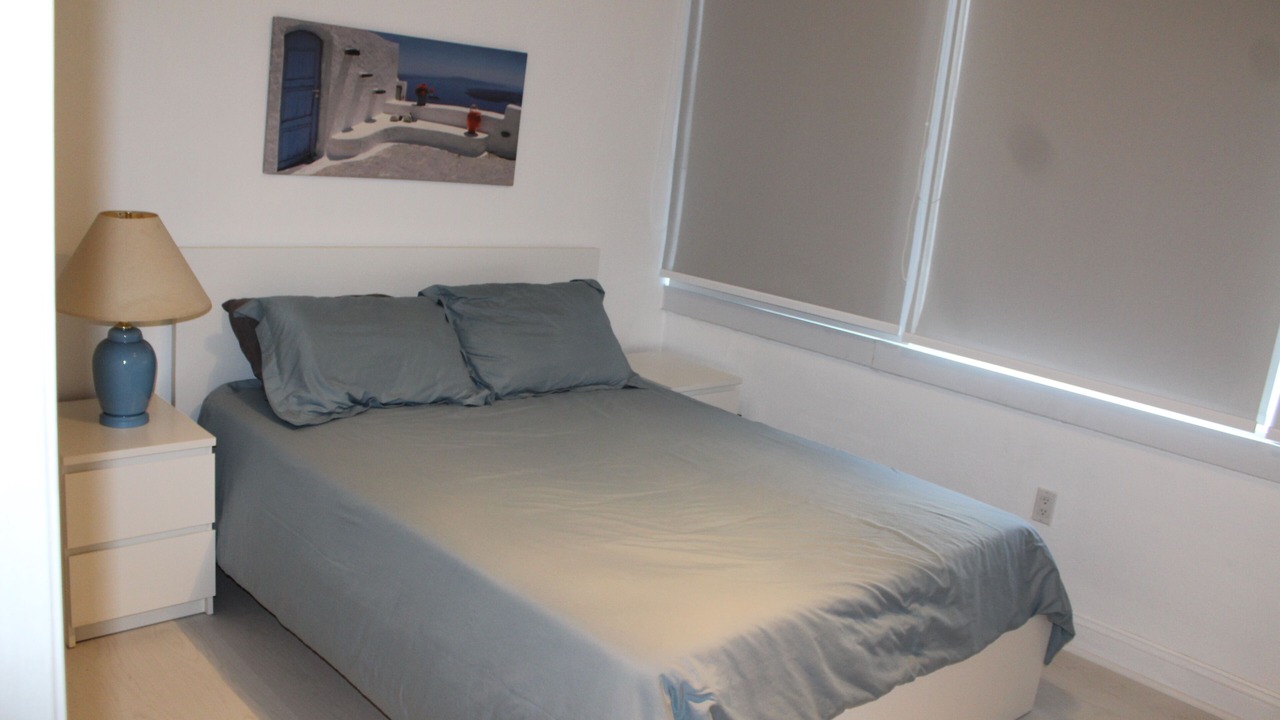 Photo of Bedroom in Galt Mile