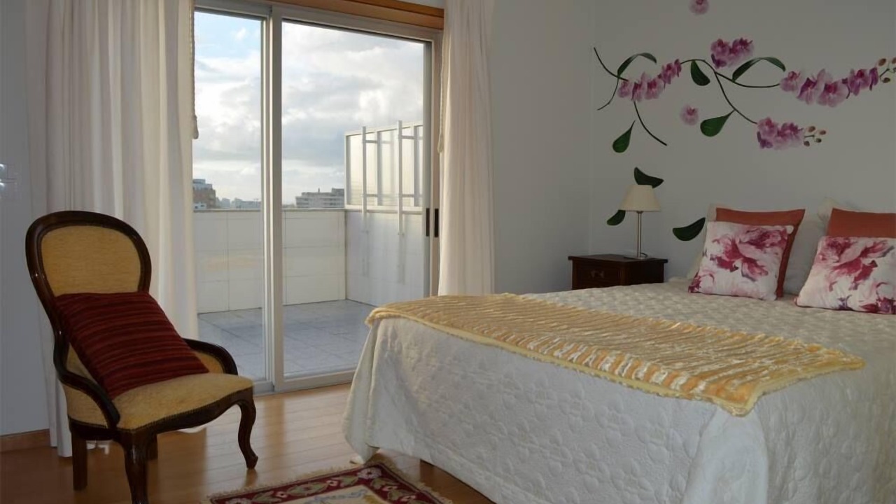 Photo of Bedroom in Cedofeita