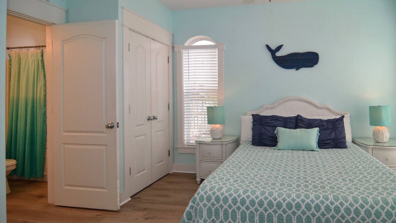 Photo of Bedroom in Seacrest Beach