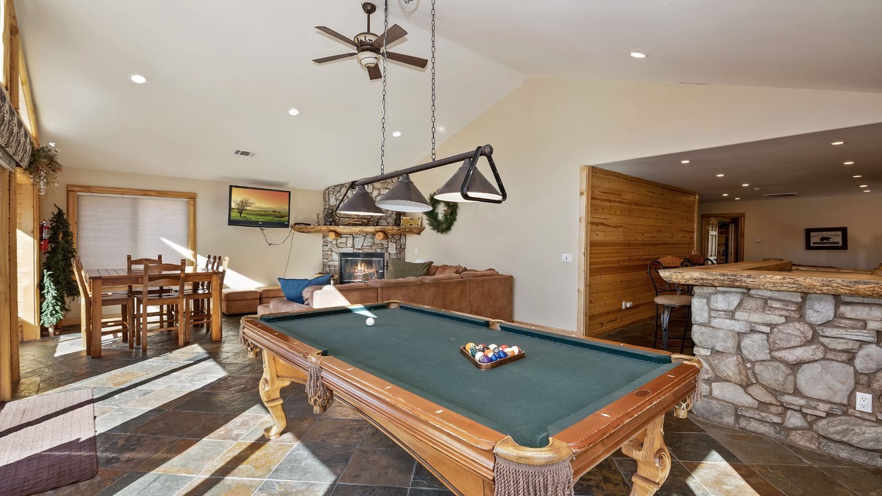 Photo of Others in Castle Glen Estates