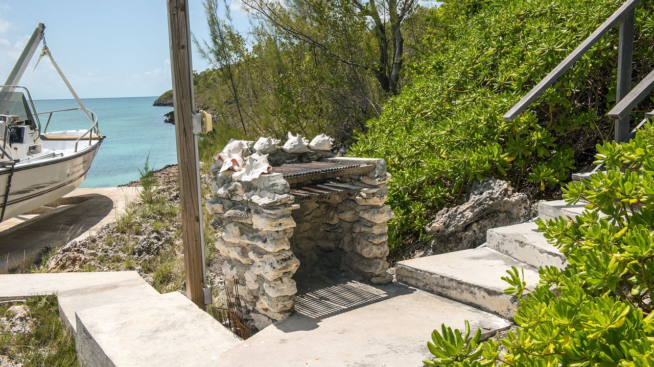 Photo of Others in Savannah Sound