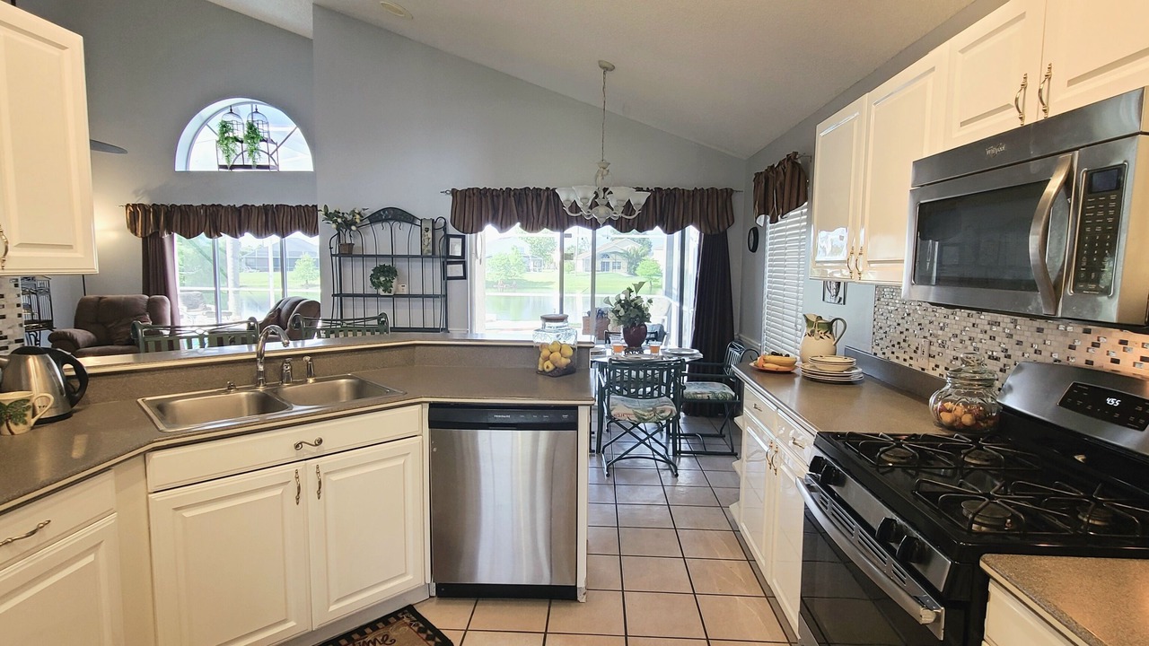 Photo of Kitchen in West Kissimmee