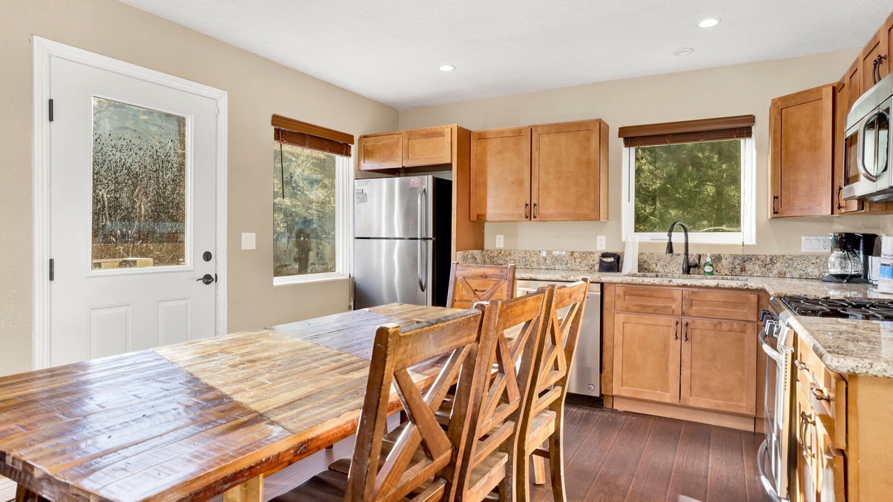 Photo of Kitchen in Fawnskin