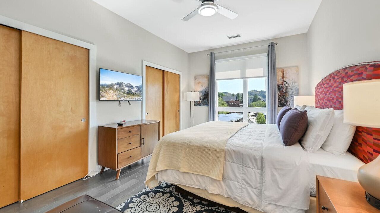 Photo of Bedroom in South French Broad