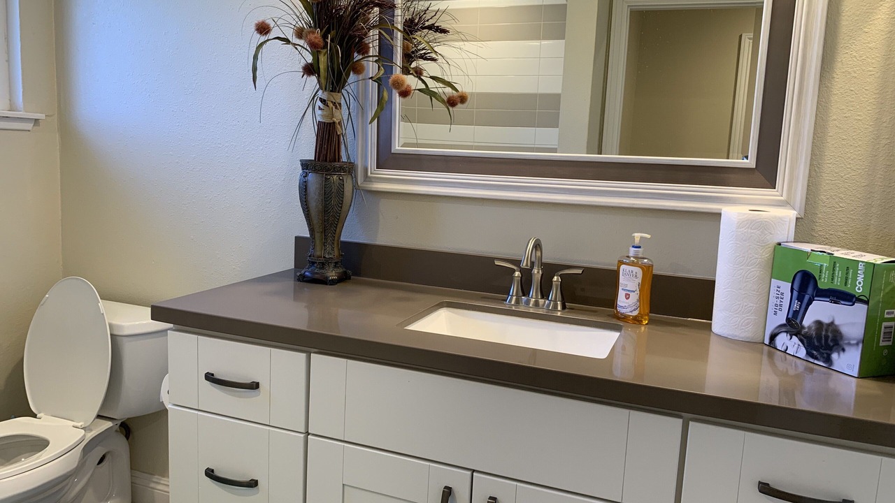Photo of Bathroom in Southeast Anaheim