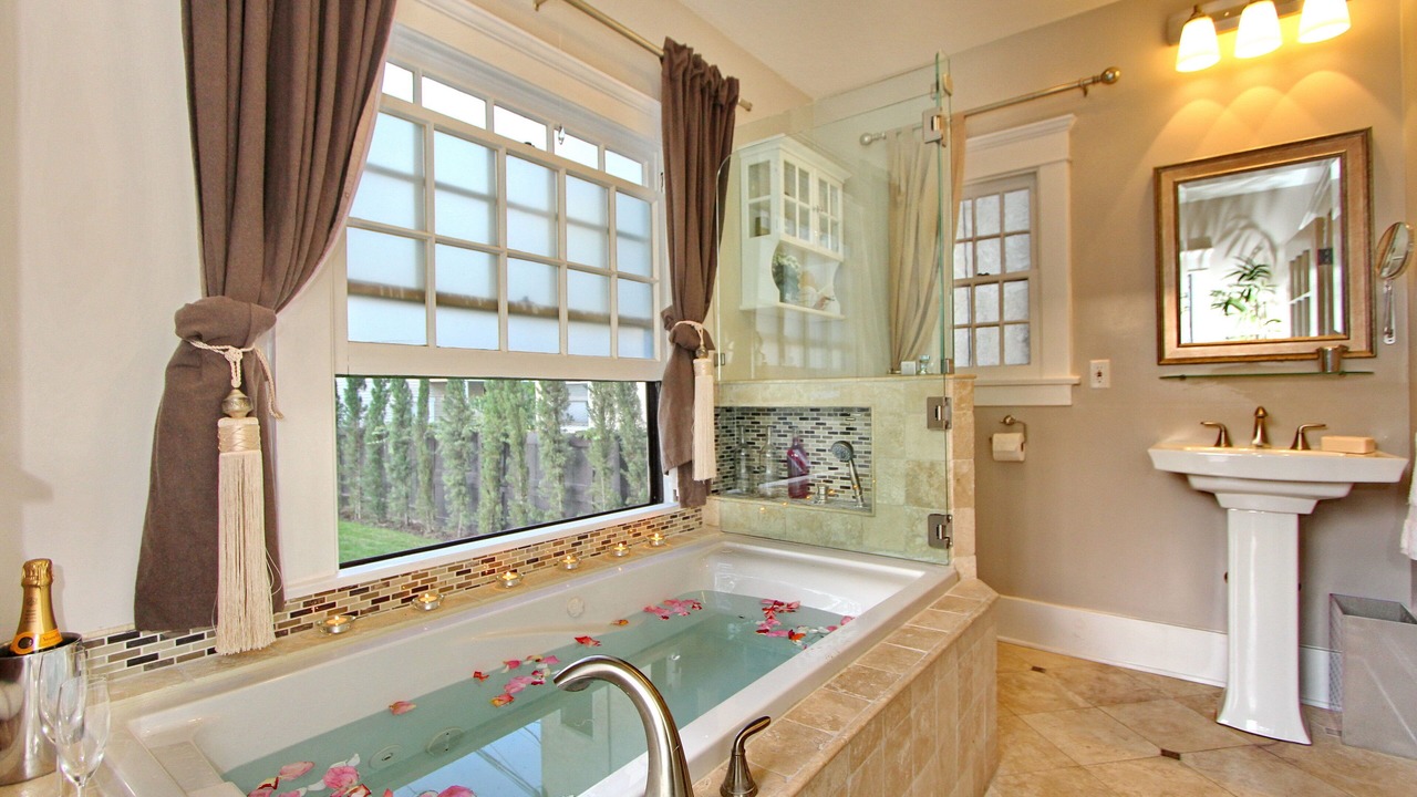 Photo of Bedroom in Bluff Park