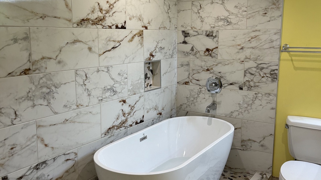Photo of Bathroom in Orange Beach