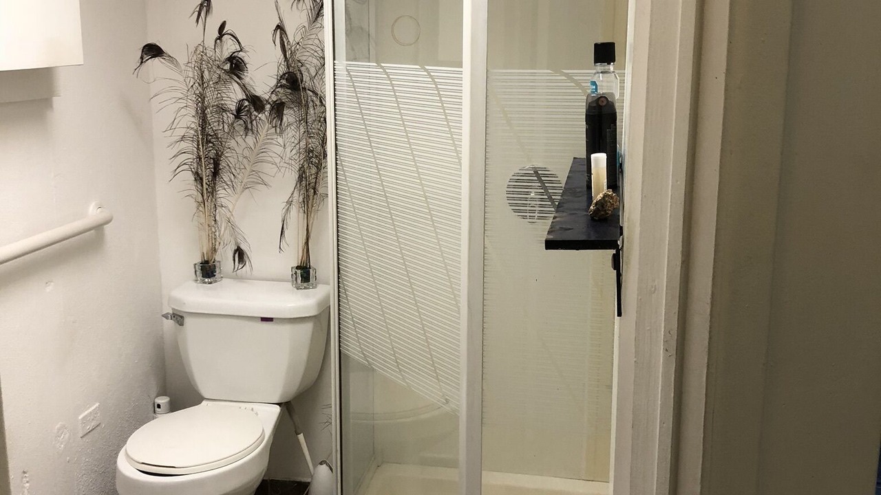 Photo of Bathroom in Carlton