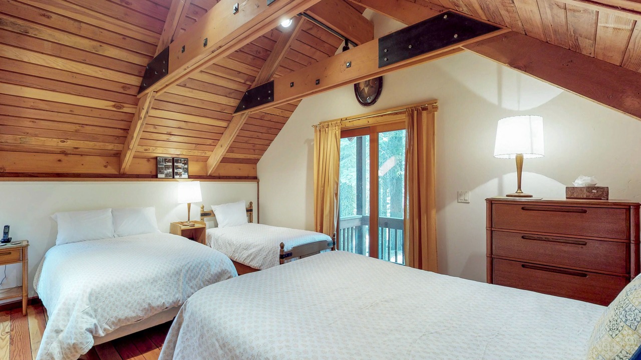 Photo of Bedroom in Tahoma