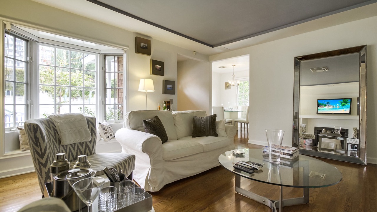 Photo of Livingroom in Norma Triangle