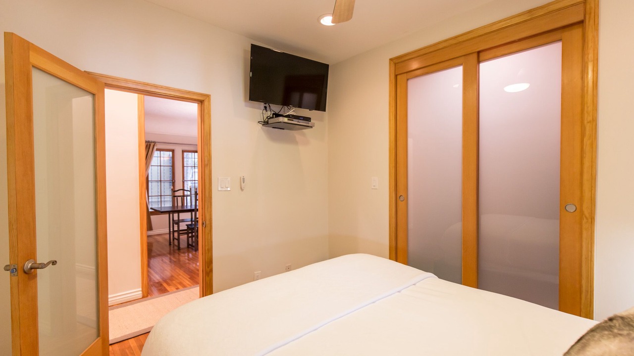 Photo of Bedroom in Tri-West