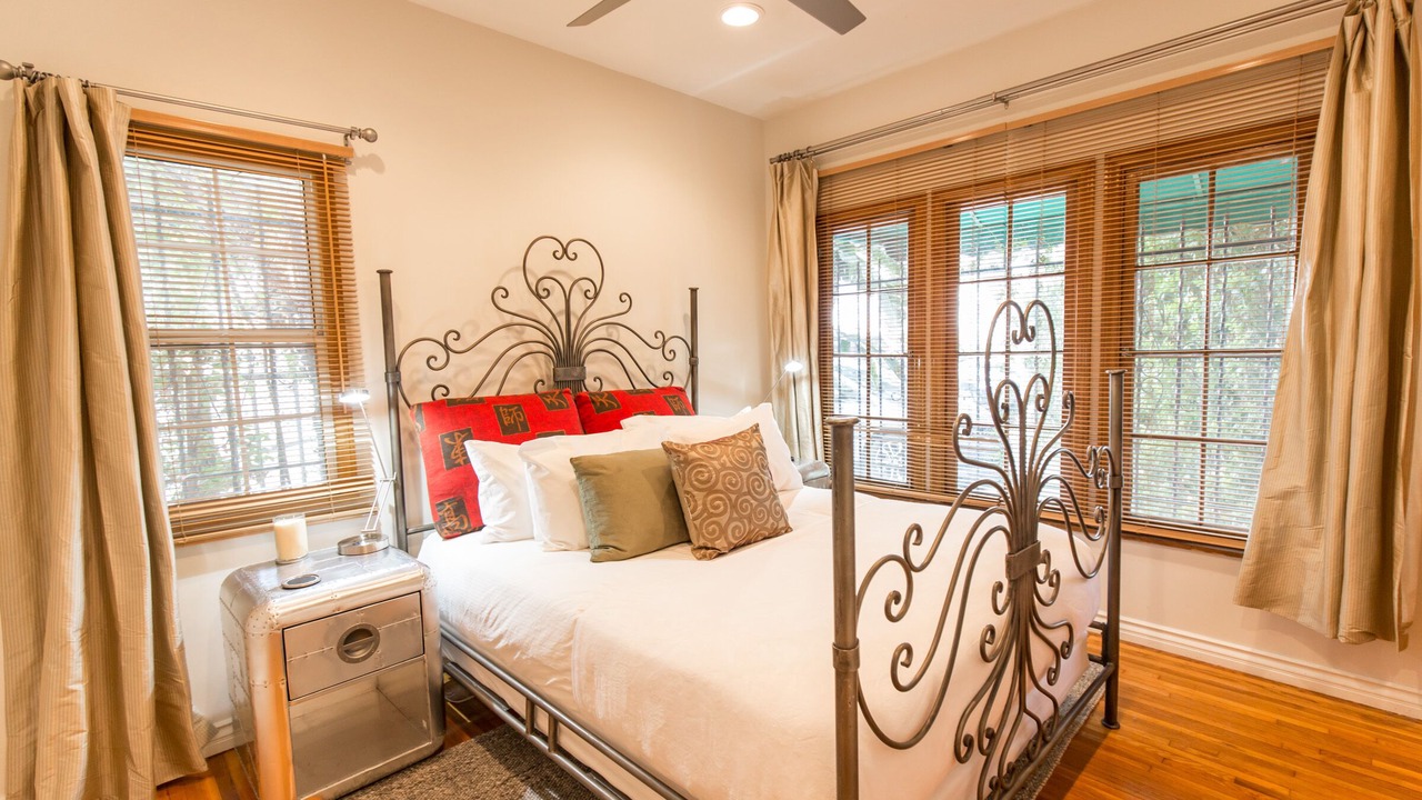 Photo of Bedroom in Tri-West