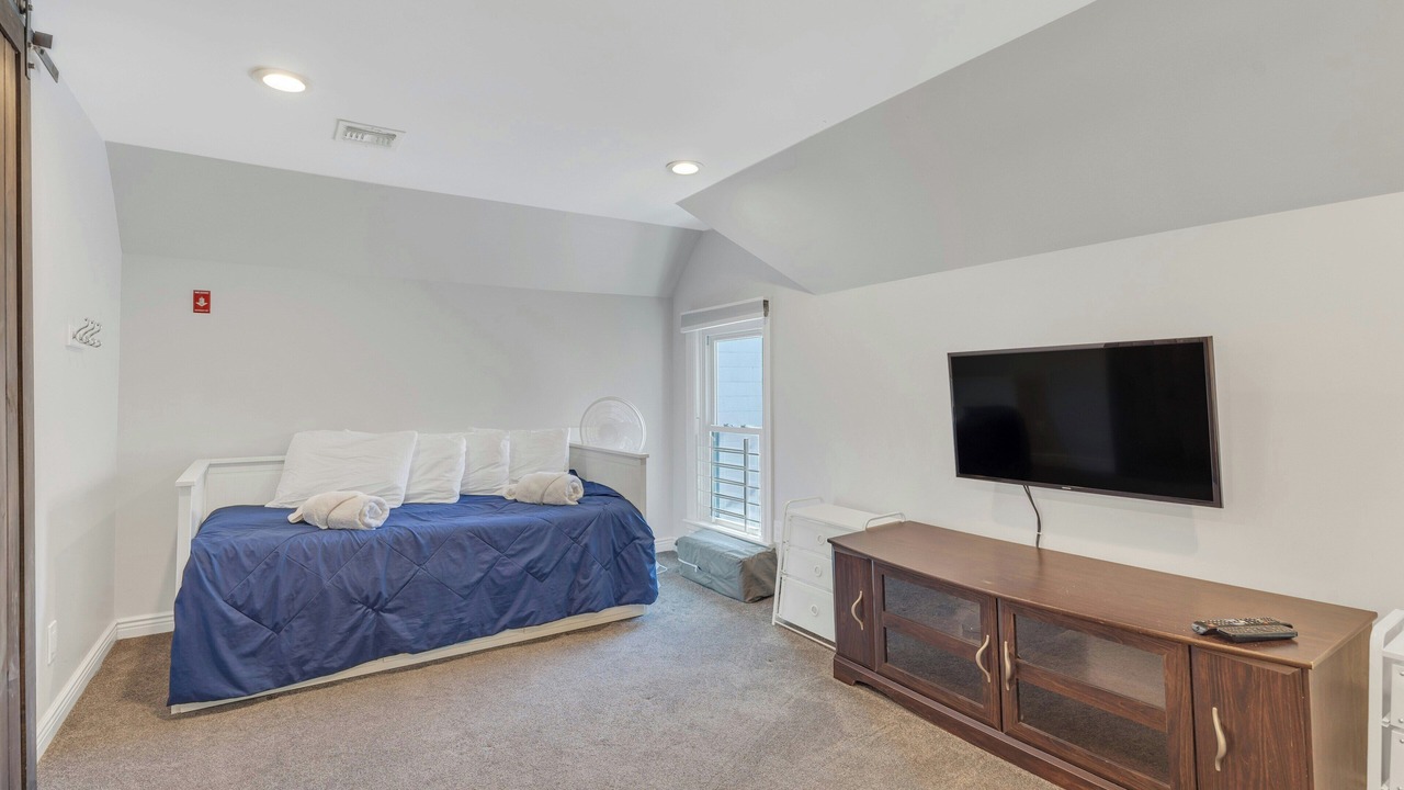 Photo of Bedroom in Ocean Grove
