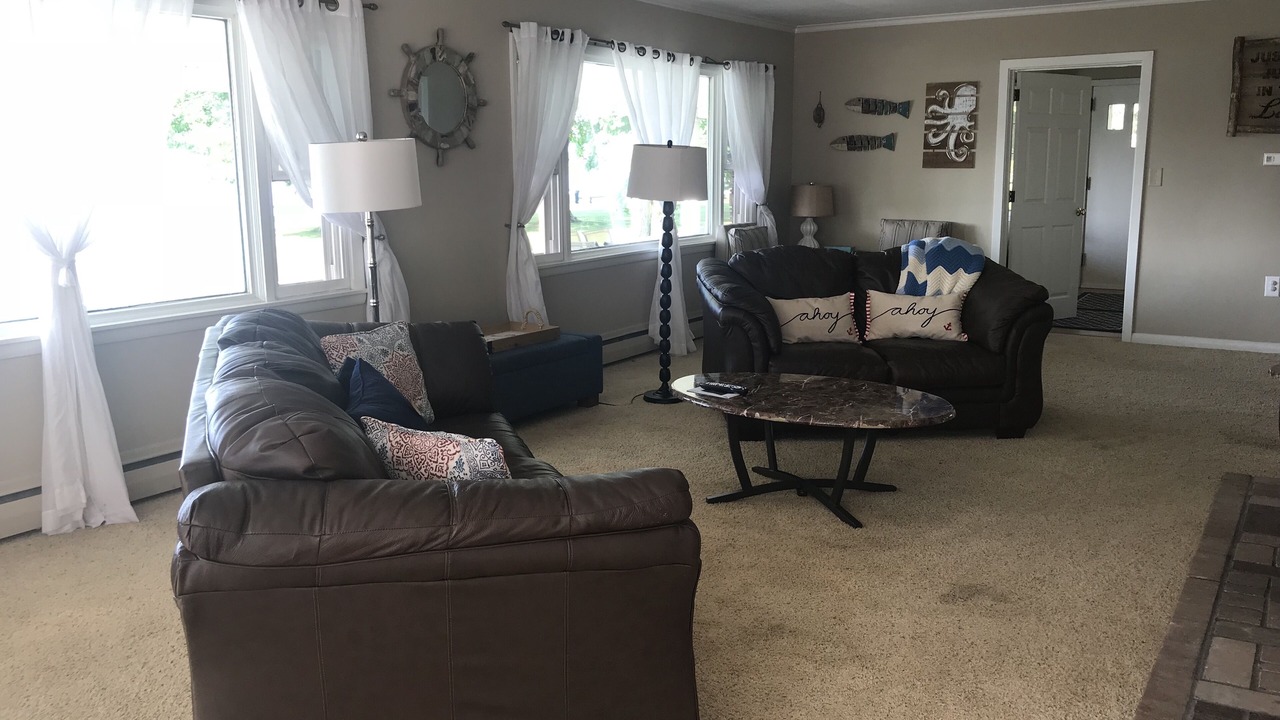 Photo of Livingroom in Melrose Park