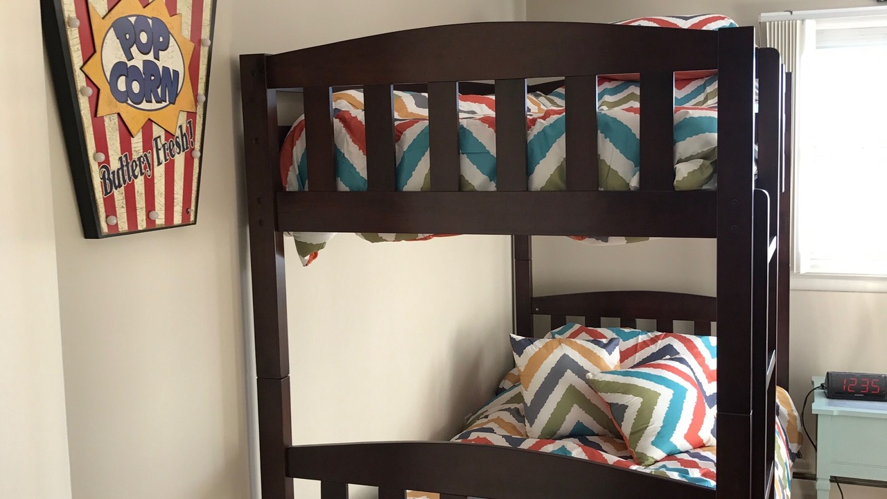 Photo of Bedroom in Melrose Park