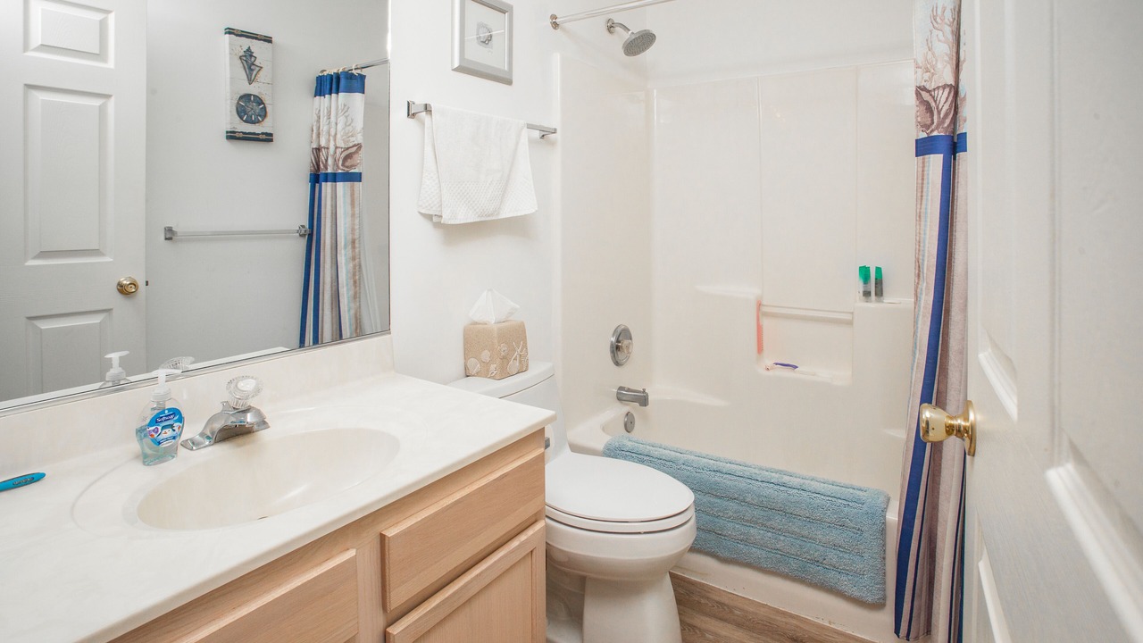 Photo of Bathroom in Diamond Beach