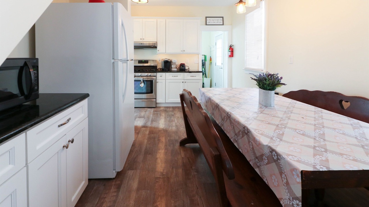Photo of Kitchen in Town Bank
