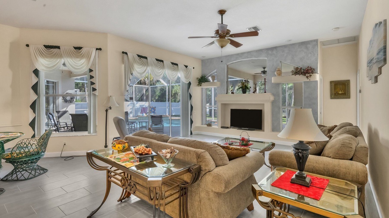 Photo of Livingroom in South Venice