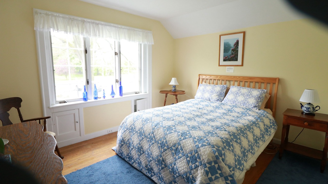 Photo of Bedroom in Mountainville