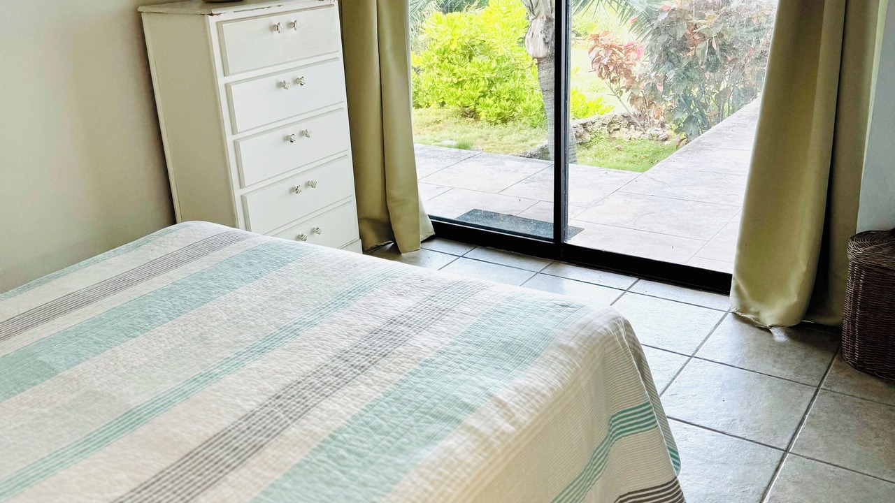 Photo of Bedroom in Gregory Town