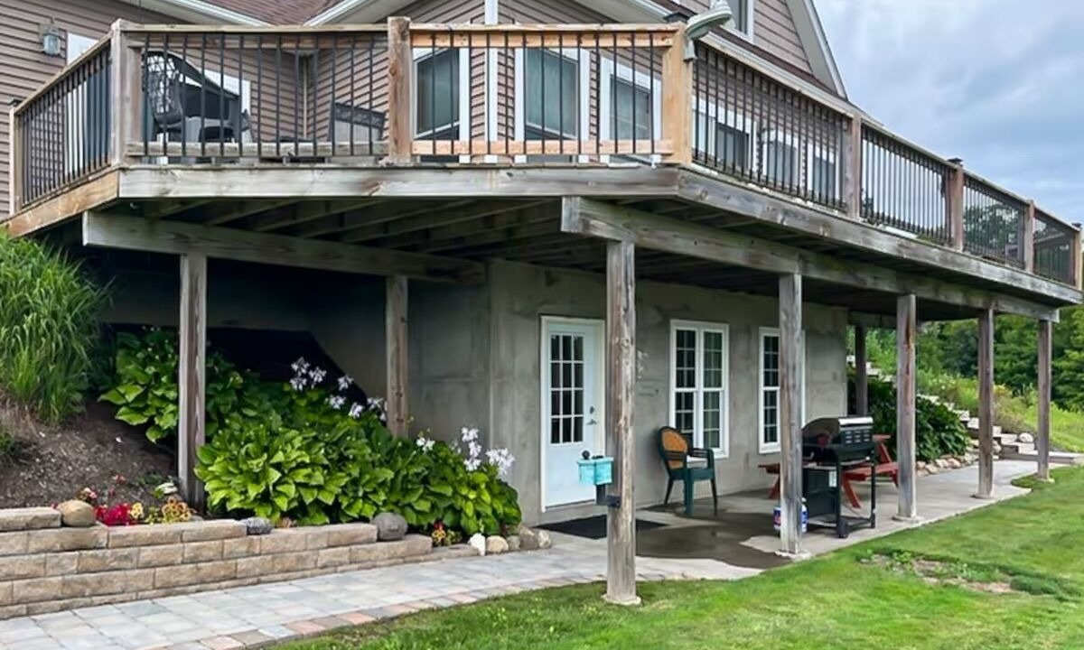 Photo of Outdoor in Bristol Hills