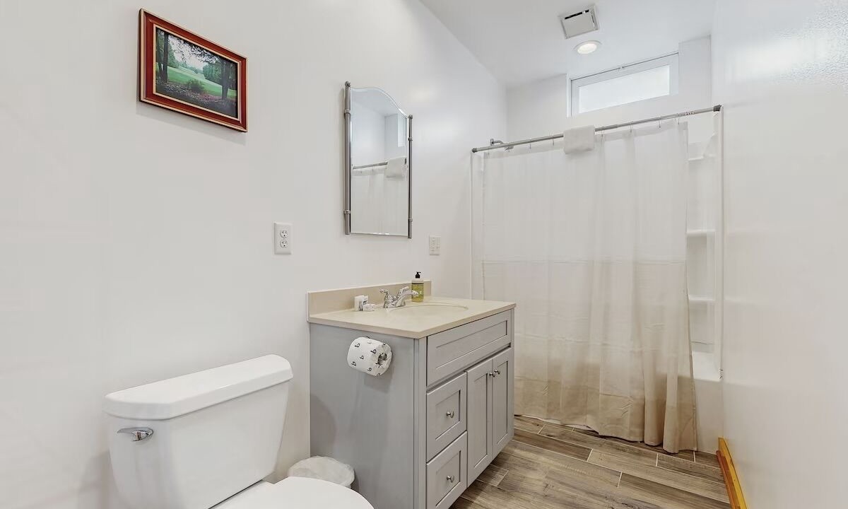 Photo of Bathroom in Bristol Hills