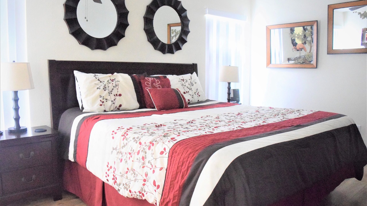 Photo of Bedroom in Windsor Palms