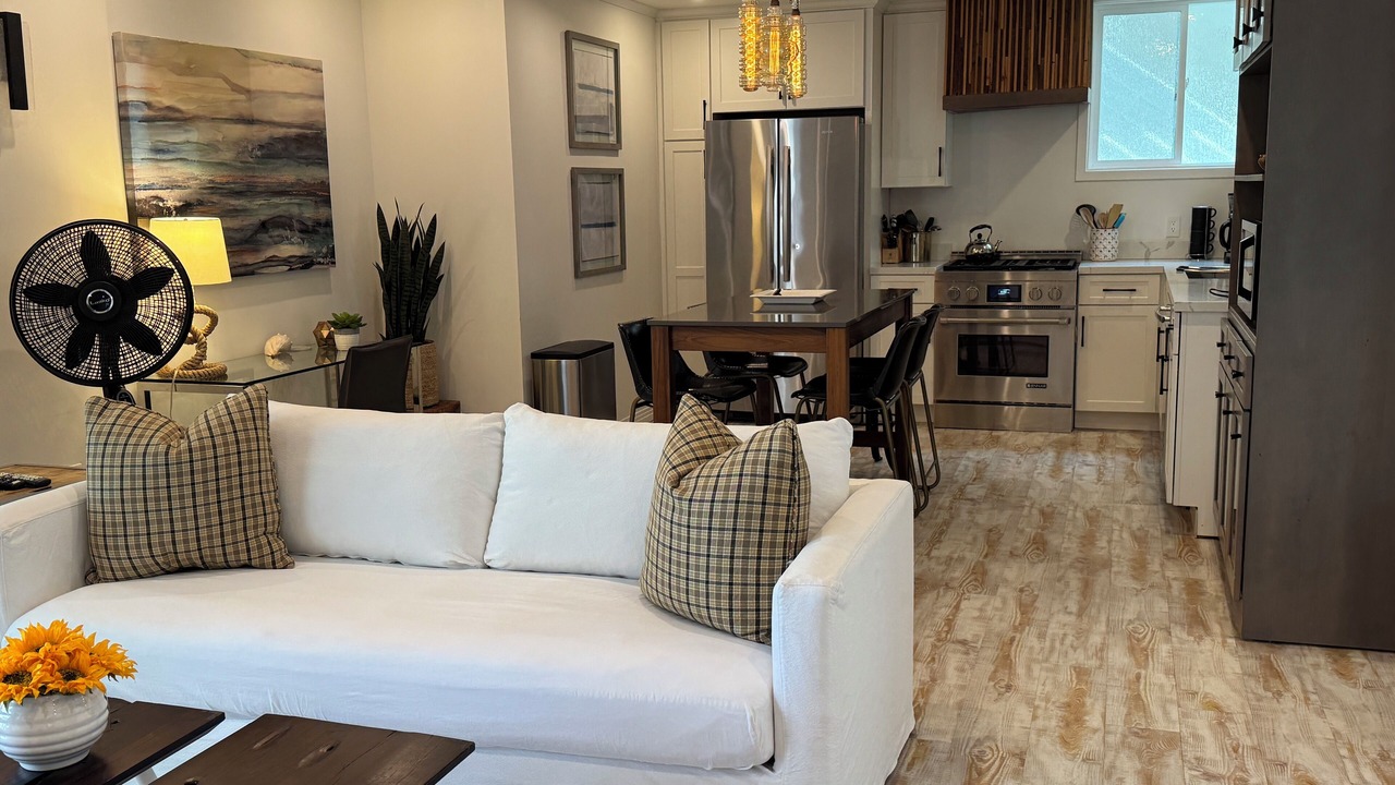 Photo of Bedroom in Balboa Peninsula